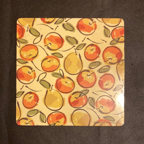 PAIR OF 7” x 7” INSULATED HOT PADS by RANGE KLEEN VINTAGE FRUIT PATTERN - Picture 4 of 7